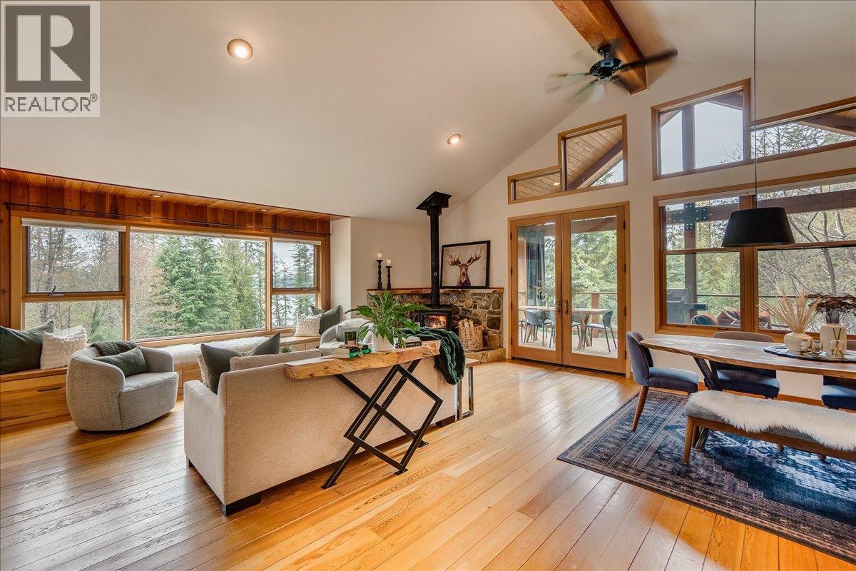  6575 6 Highway, New Denver