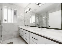 7065 194a Street, Surrey, BC V4N1N2 Photo 11