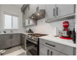 7065 194a Street, Surrey, BC V4N1N2 Photo 7