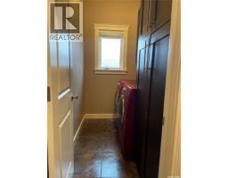 916 3rd Street Se, Weyburn, SK S4H3J8 Photo 13