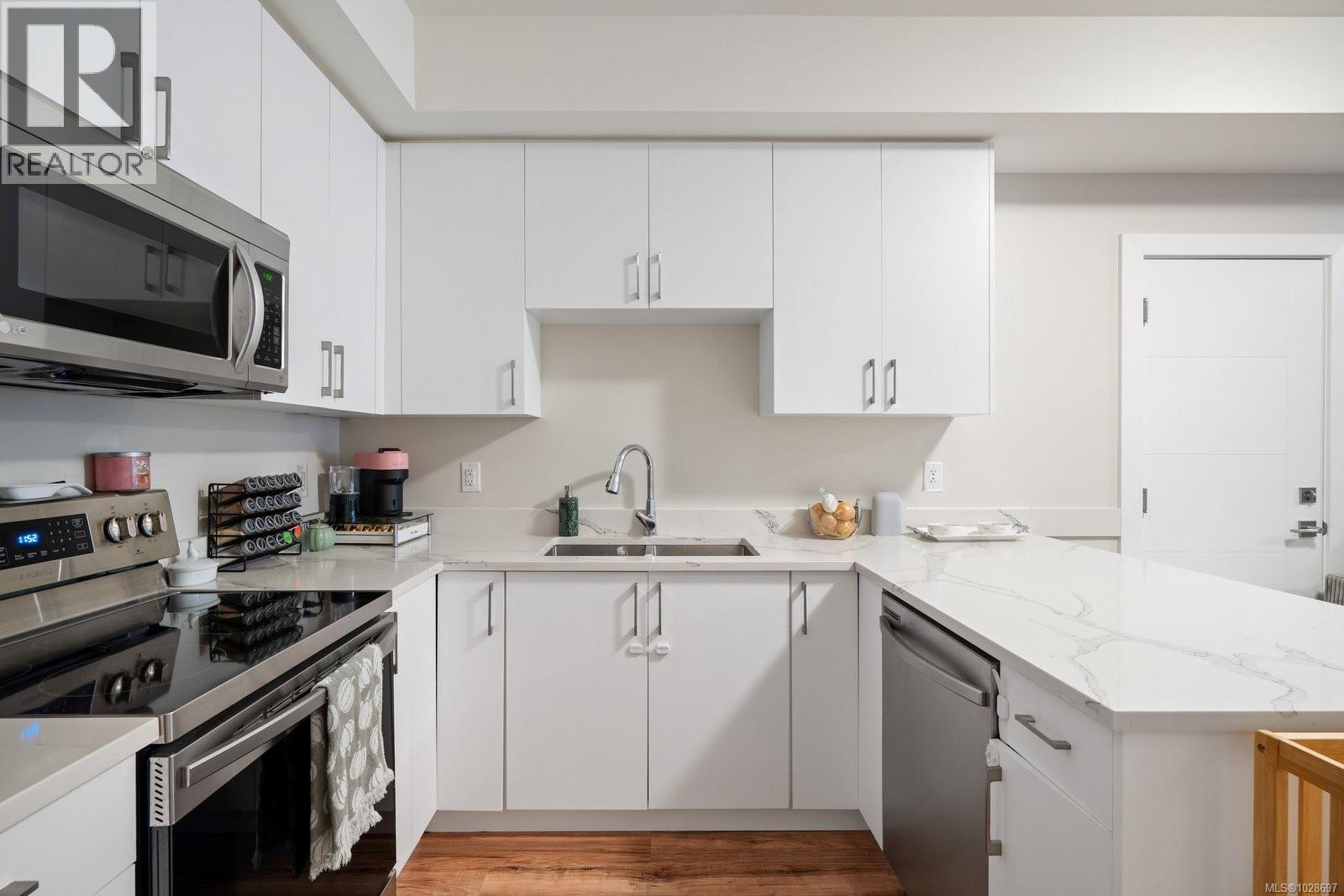  2168 Mountain Heights Drive, Sooke