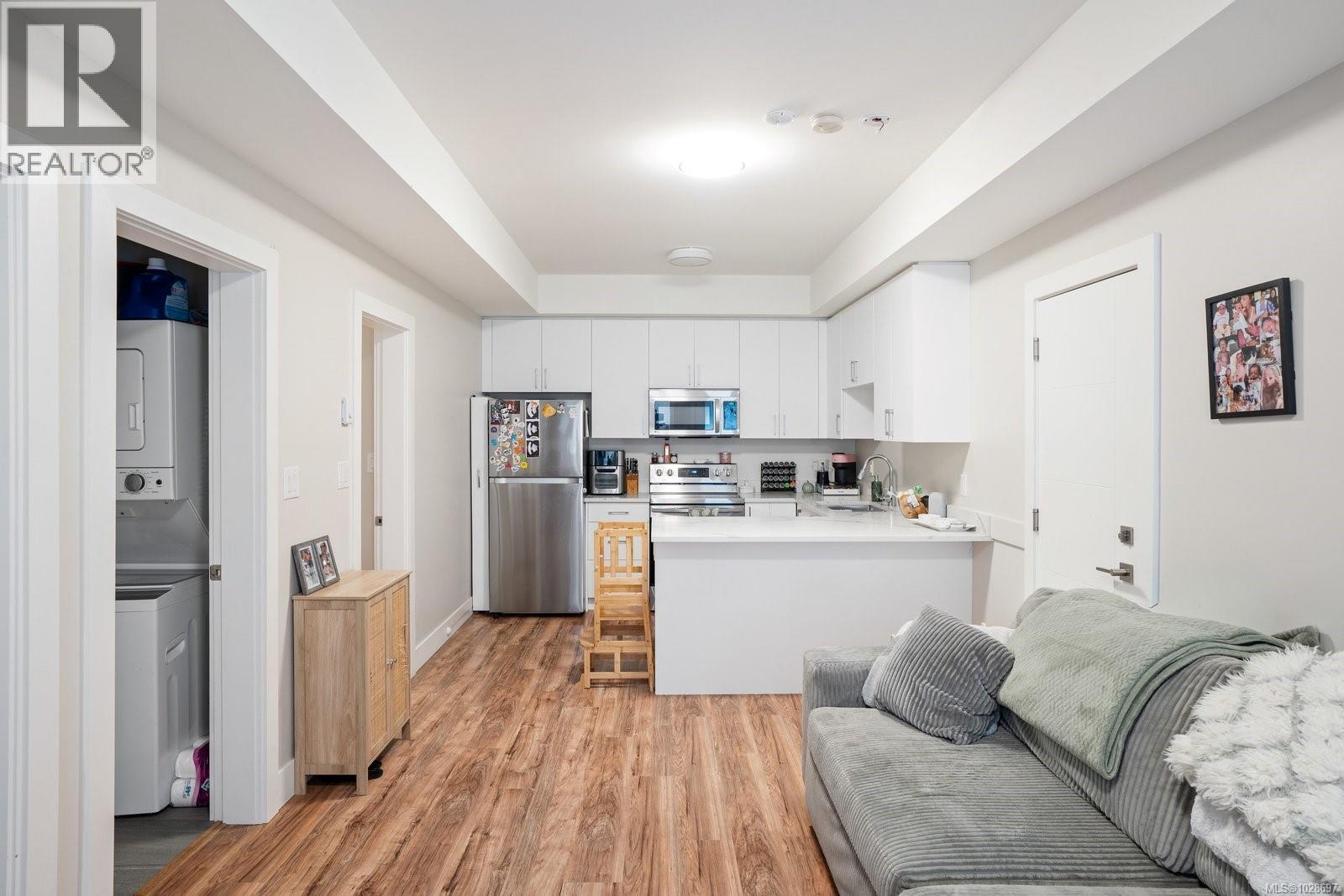  2168 Mountain Heights Drive, Sooke