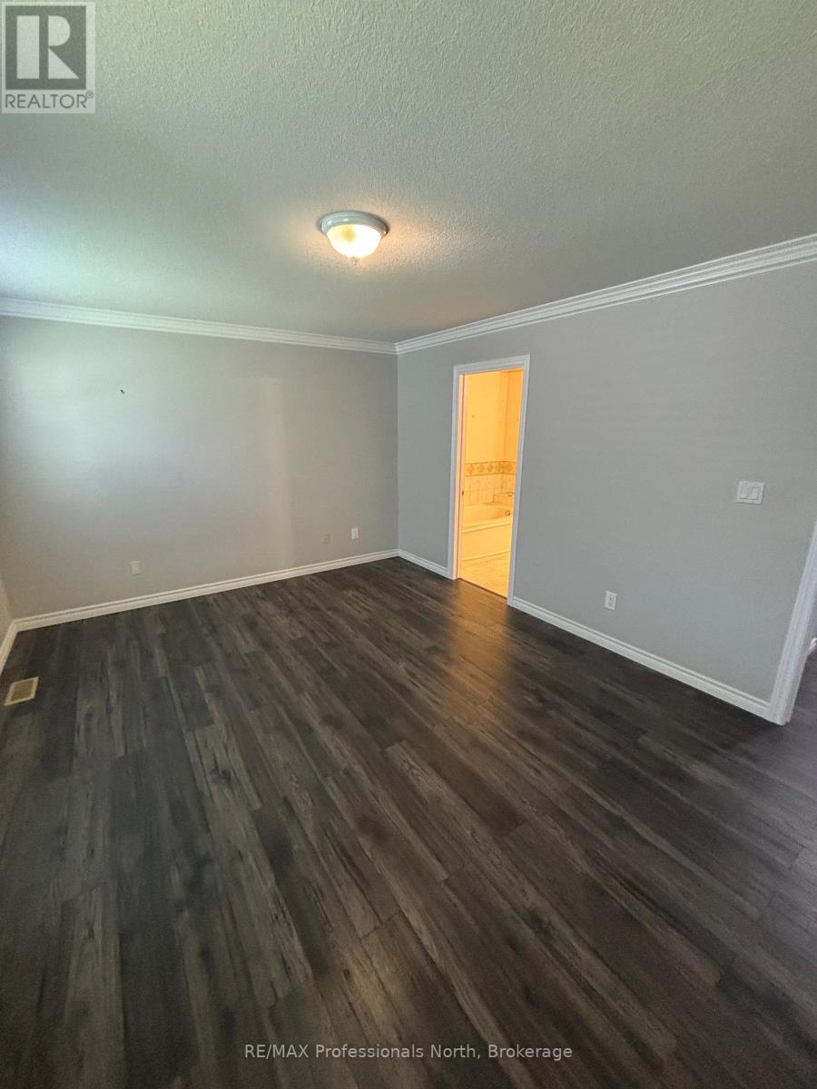 22 INVERARAY COURT