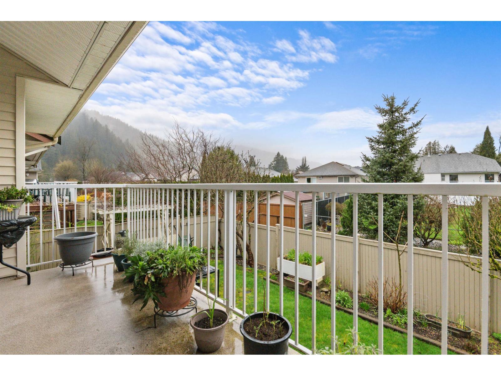 9 349 WALNUT AVENUE, Harrison Hot Springs, Harrison Hot Springs