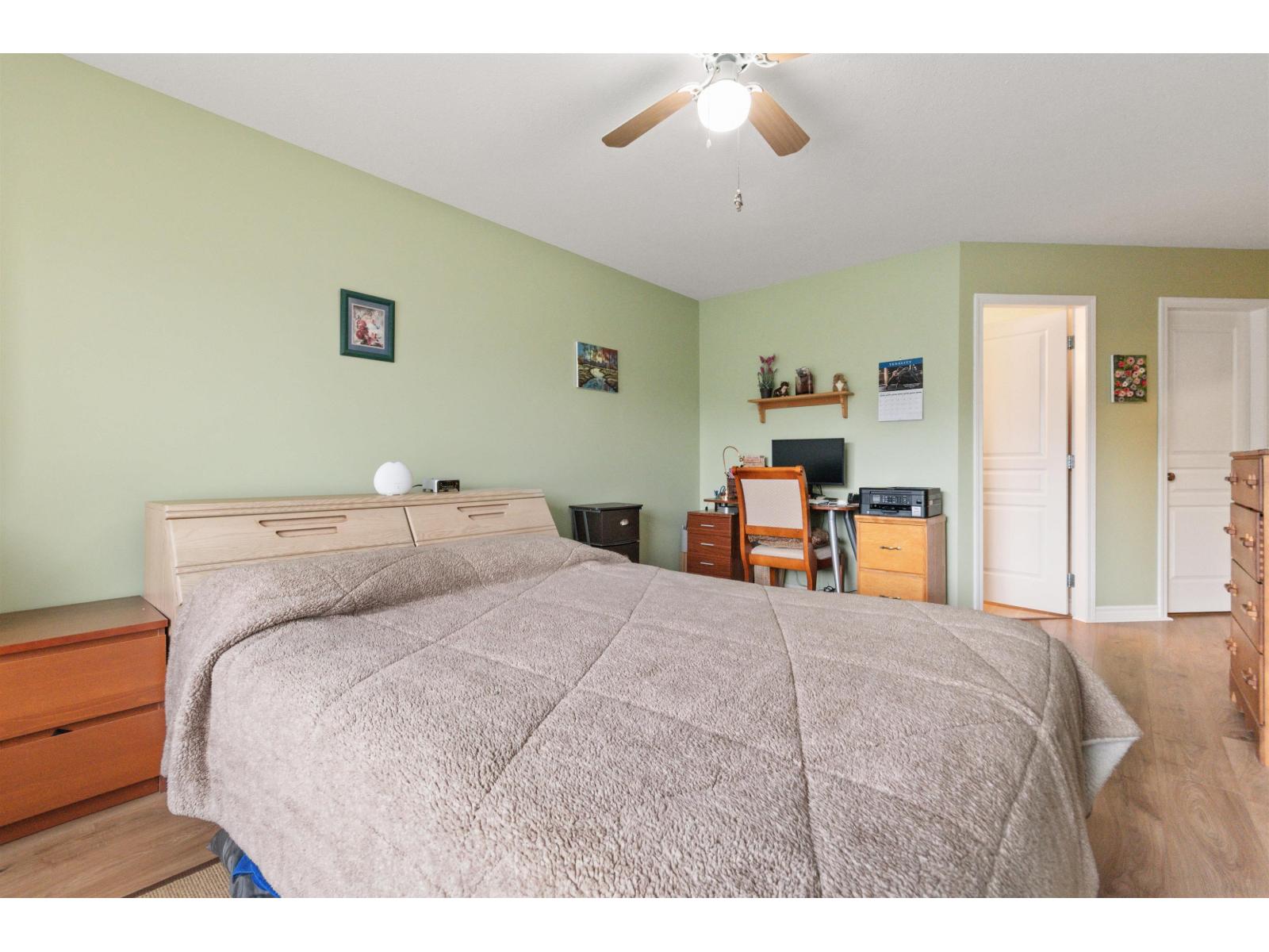 9 349 WALNUT AVENUE, Harrison Hot Springs, Harrison Hot Springs