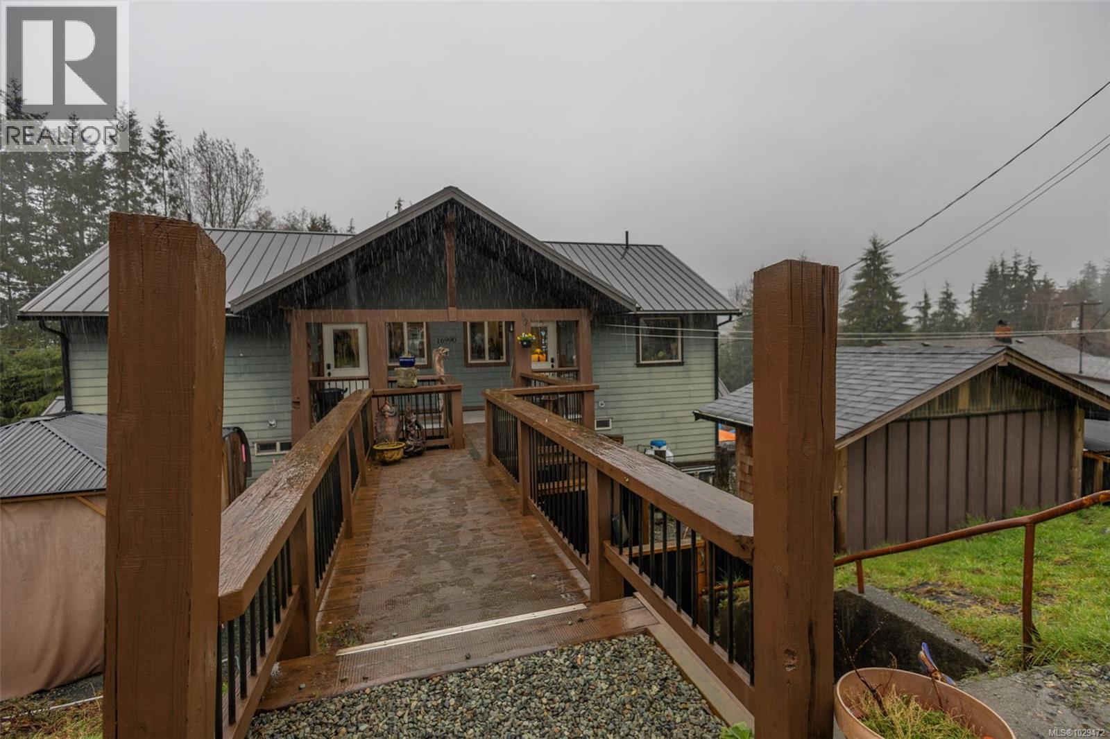 B 16990 Wickanninish Road, Port Renfrew