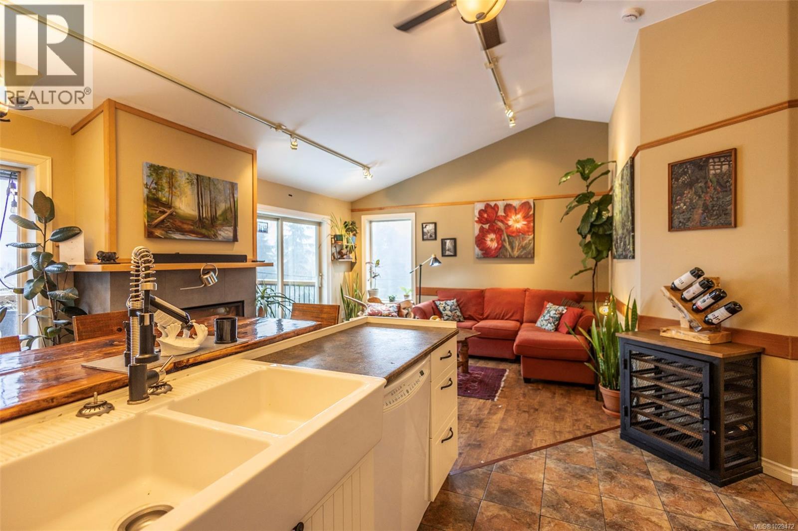 B 16990 Wickanninish Road, Port Renfrew