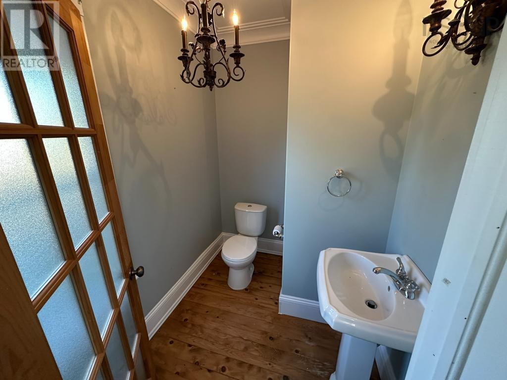 Property 31 of 35 of 6953 Highway 340