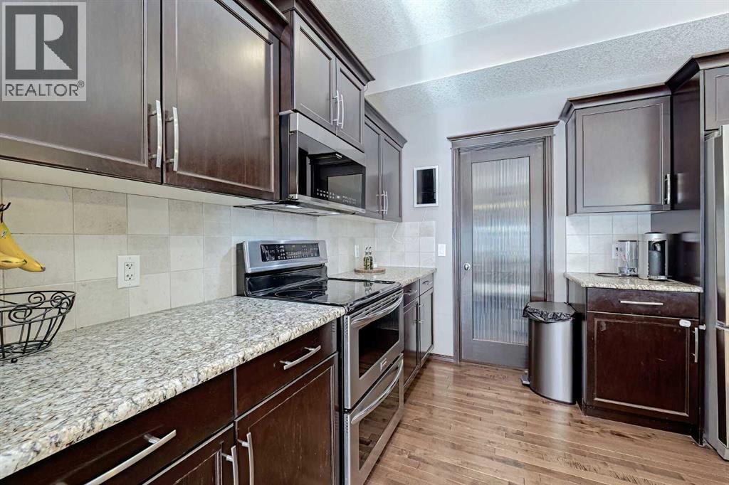 Single Family House for Sale in  Evanspark Circle NW Evanston Calgary 