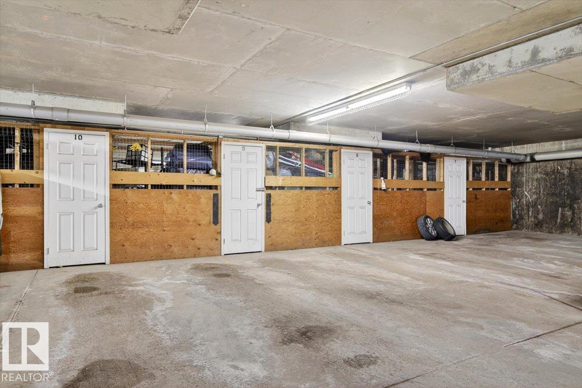 Single Family House for Sale in #   ST NW Edmonton 