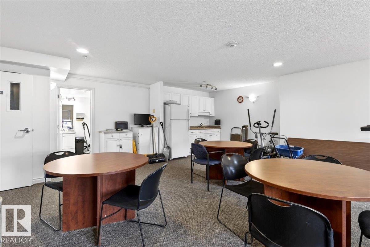 Single Family House for Sale in #   ST NW Edmonton 