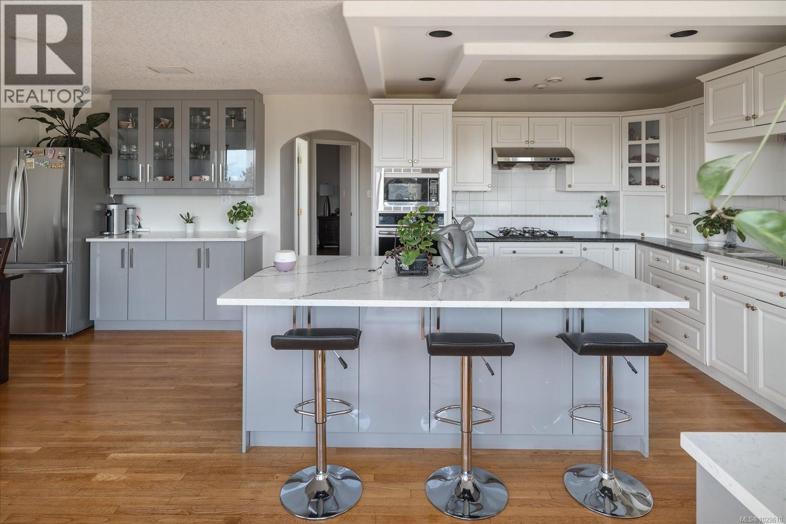 4040 GULFVIEW DR - 20