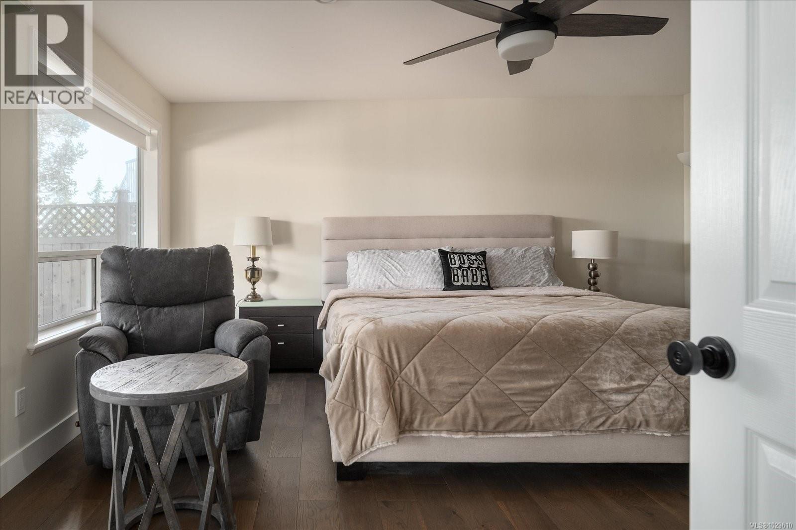 4040 GULFVIEW DR - 49