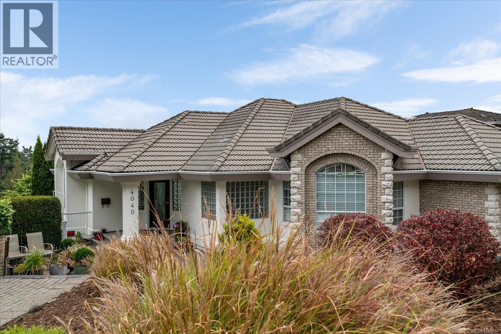 4040 GULFVIEW DR - 92