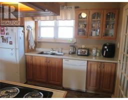 160 Goodyear Avenue thumbnail 11
