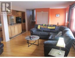 160 Goodyear Avenue thumbnail 16