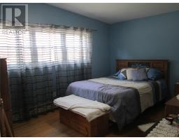 160 Goodyear Avenue thumbnail 23