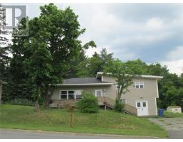 160 Goodyear Avenue thumbnail 3
