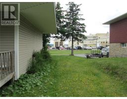 160 Goodyear Avenue thumbnail 38