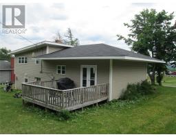 160 Goodyear Avenue thumbnail 39