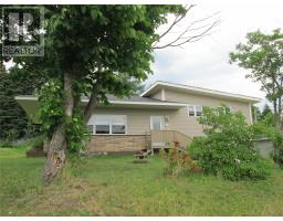 160 Goodyear Avenue thumbnail 5
