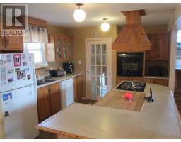 160 Goodyear Avenue thumbnail 9