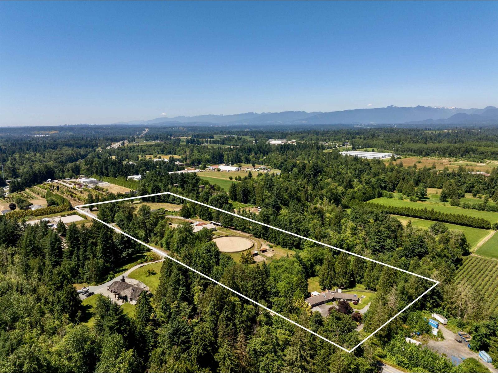 25177 64 Avenue - main photo