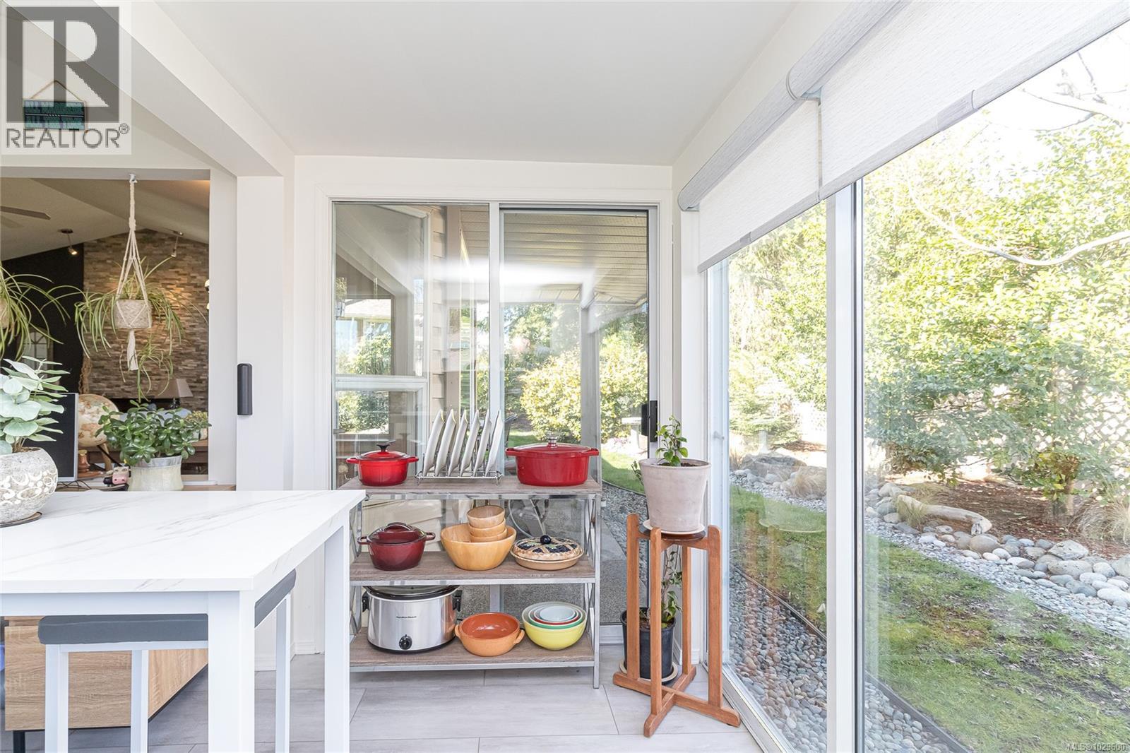  545 Parkway Place, Cobble Hill