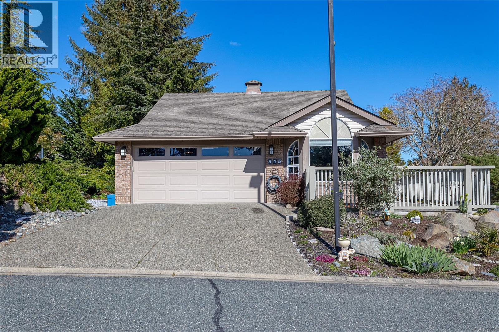  545 Parkway Place, Cobble Hill