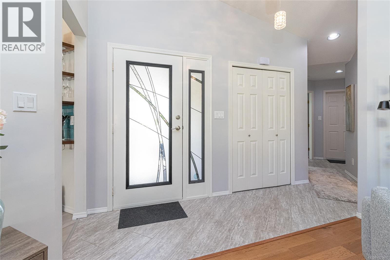  545 Parkway Place, Cobble Hill