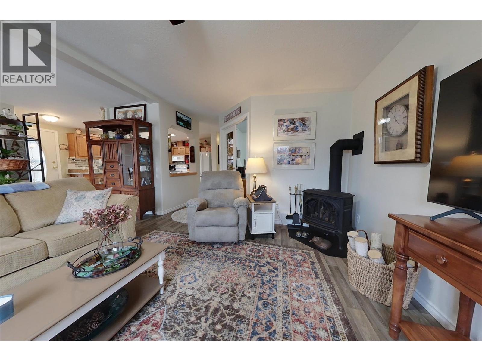  1006 11TH  N Avenue, Creston