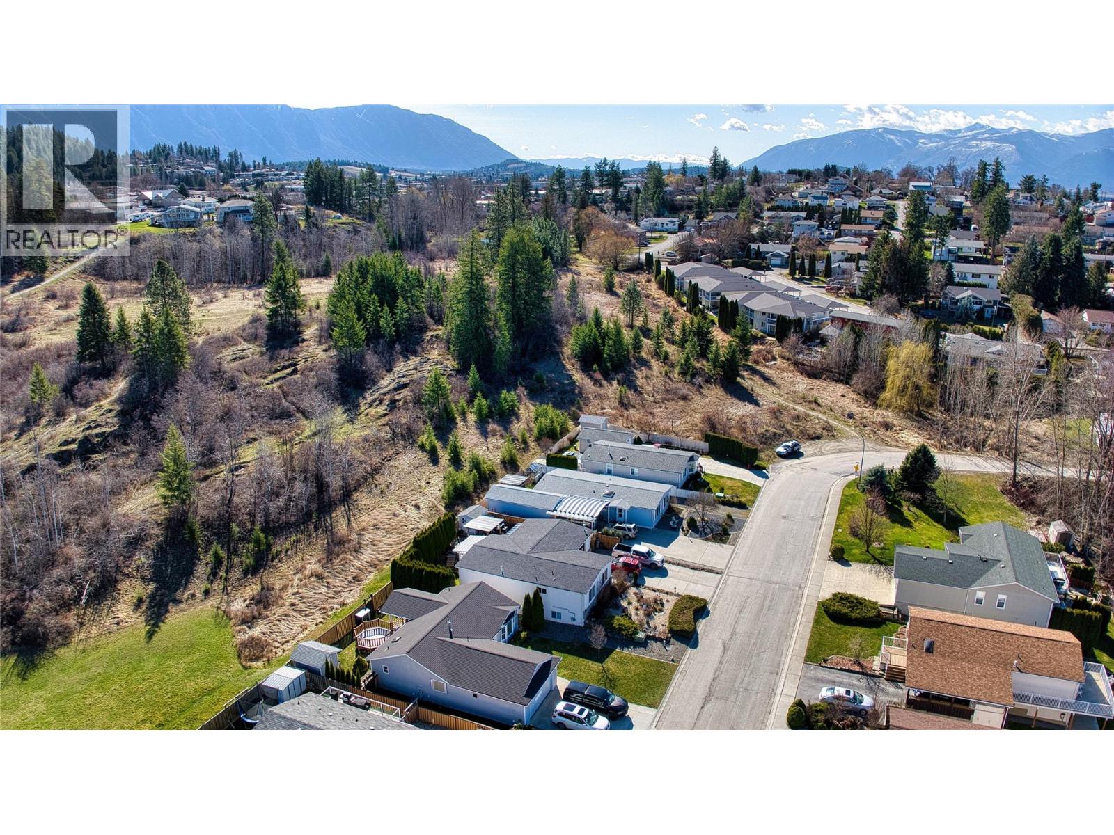  1006 11TH  N Avenue, Creston