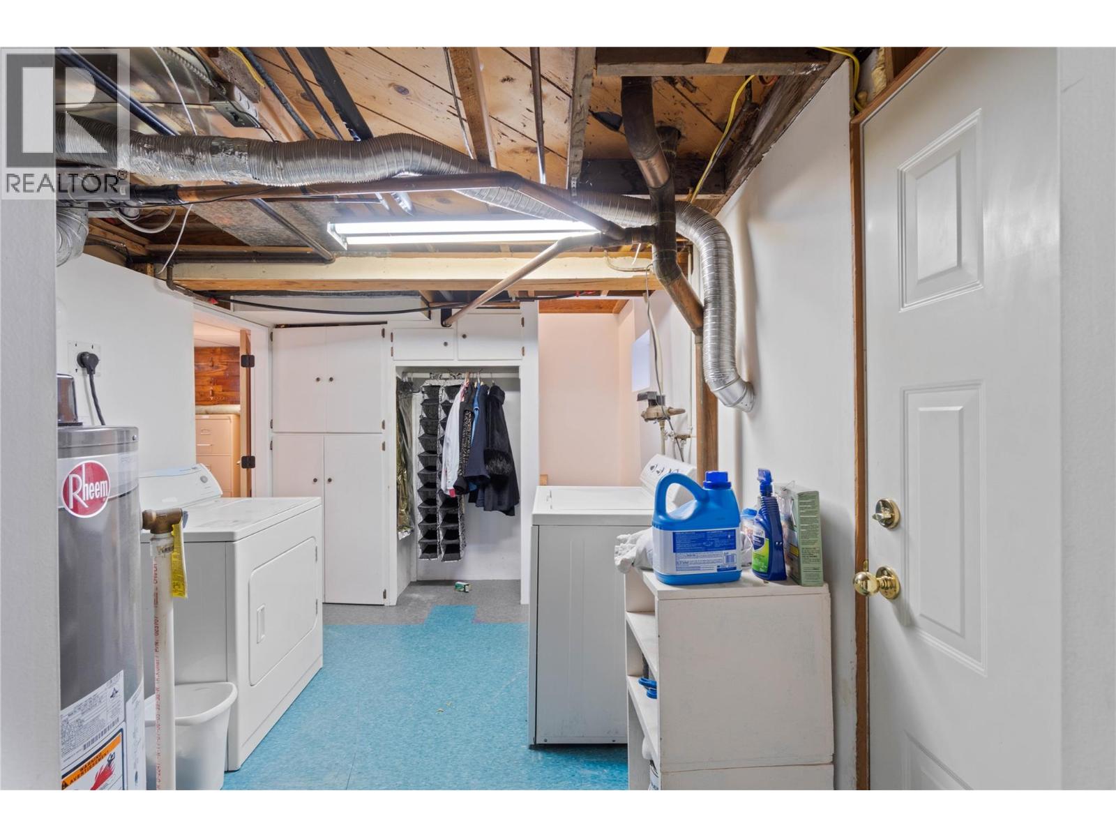 1693 Valleyview Drive, Kamloops