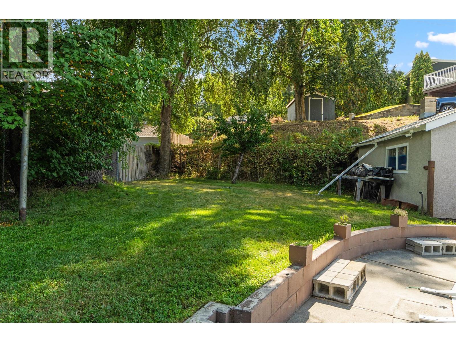 1693 Valleyview Drive, Kamloops