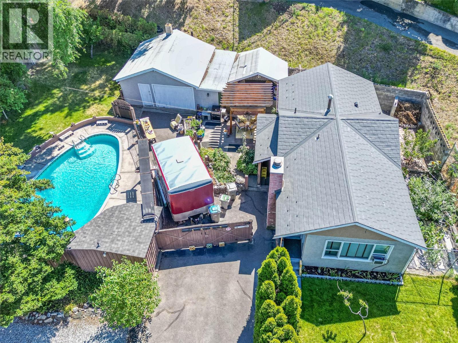 1693 Valleyview Drive, Kamloops