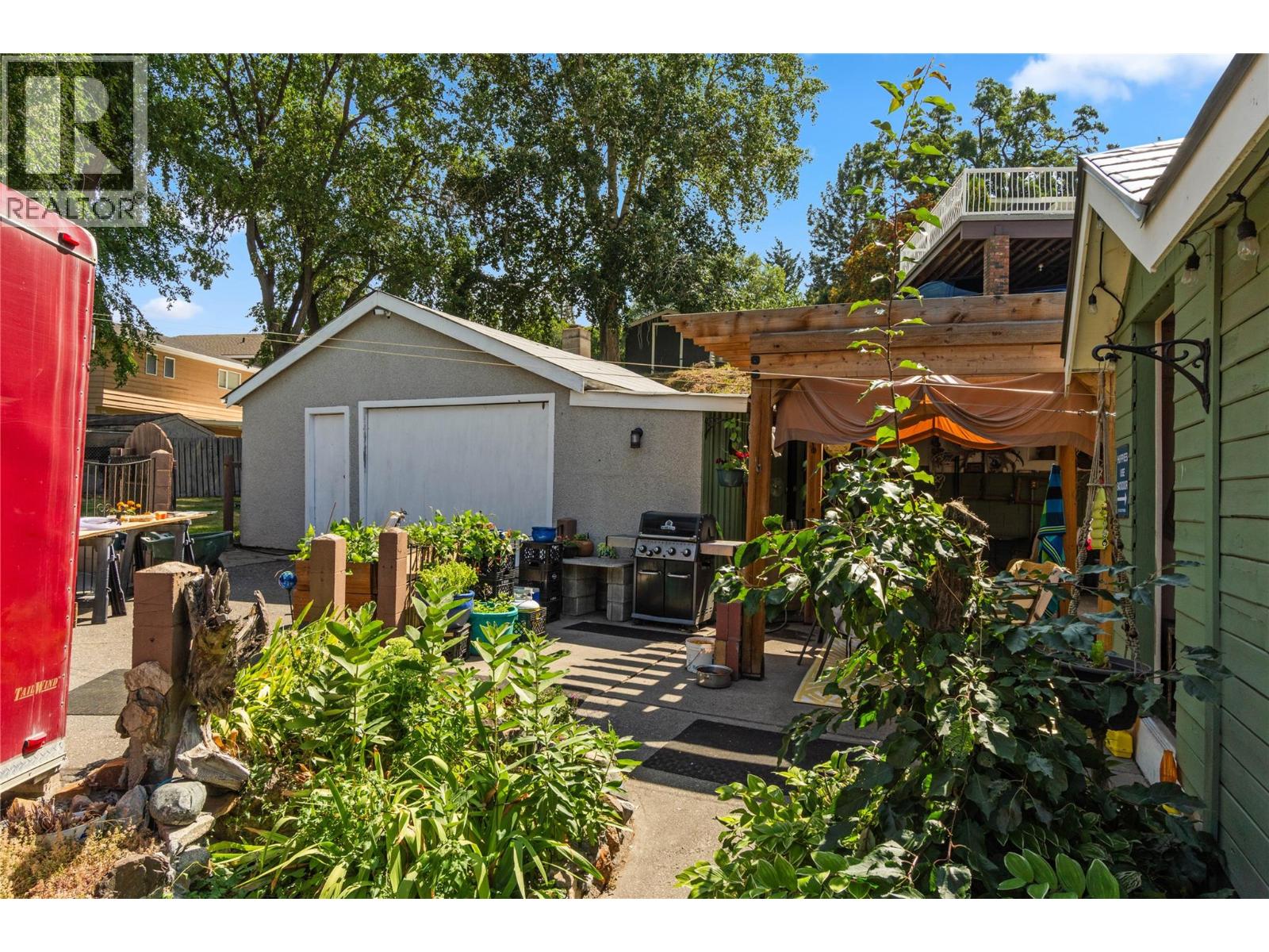 1693 Valleyview Drive, Kamloops