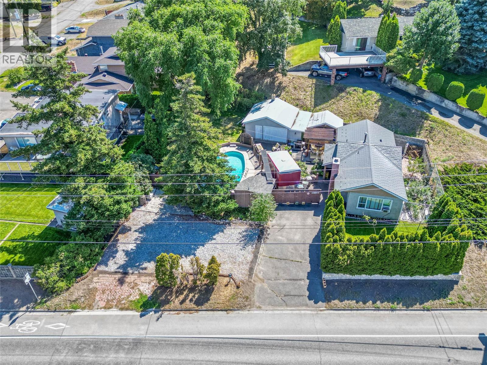 1693 Valleyview Drive, Kamloops