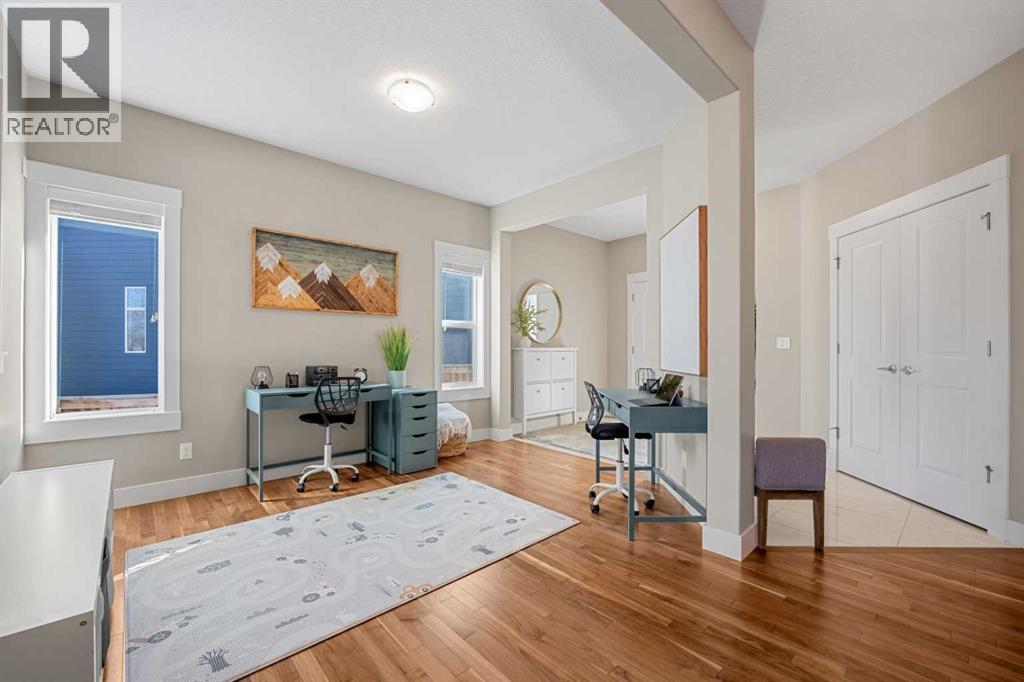 Single Family House for Sale in  Mahogany Manor SE Mahogany Calgary 