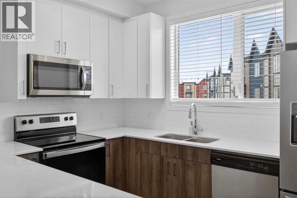 Single Family House for Sale in  Belmont Drive SW Belmont Calgary 