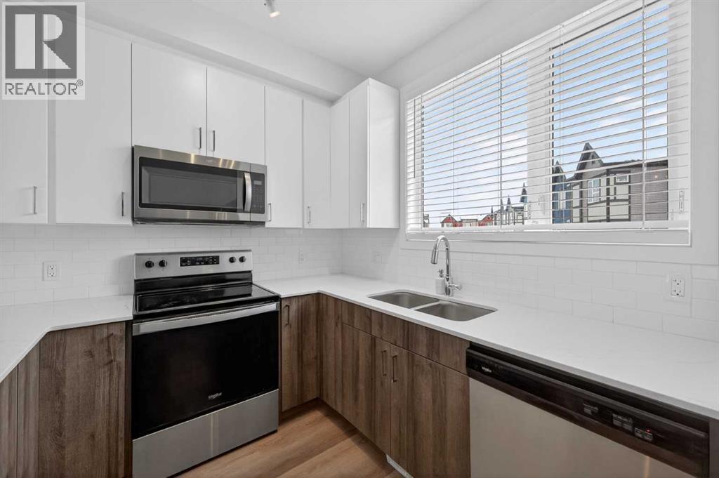 Single Family House for Sale in  Belmont Drive SW Belmont Calgary 