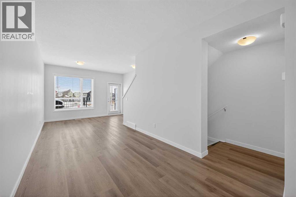 816 Belmont Drive SW, Calgary, Alberta