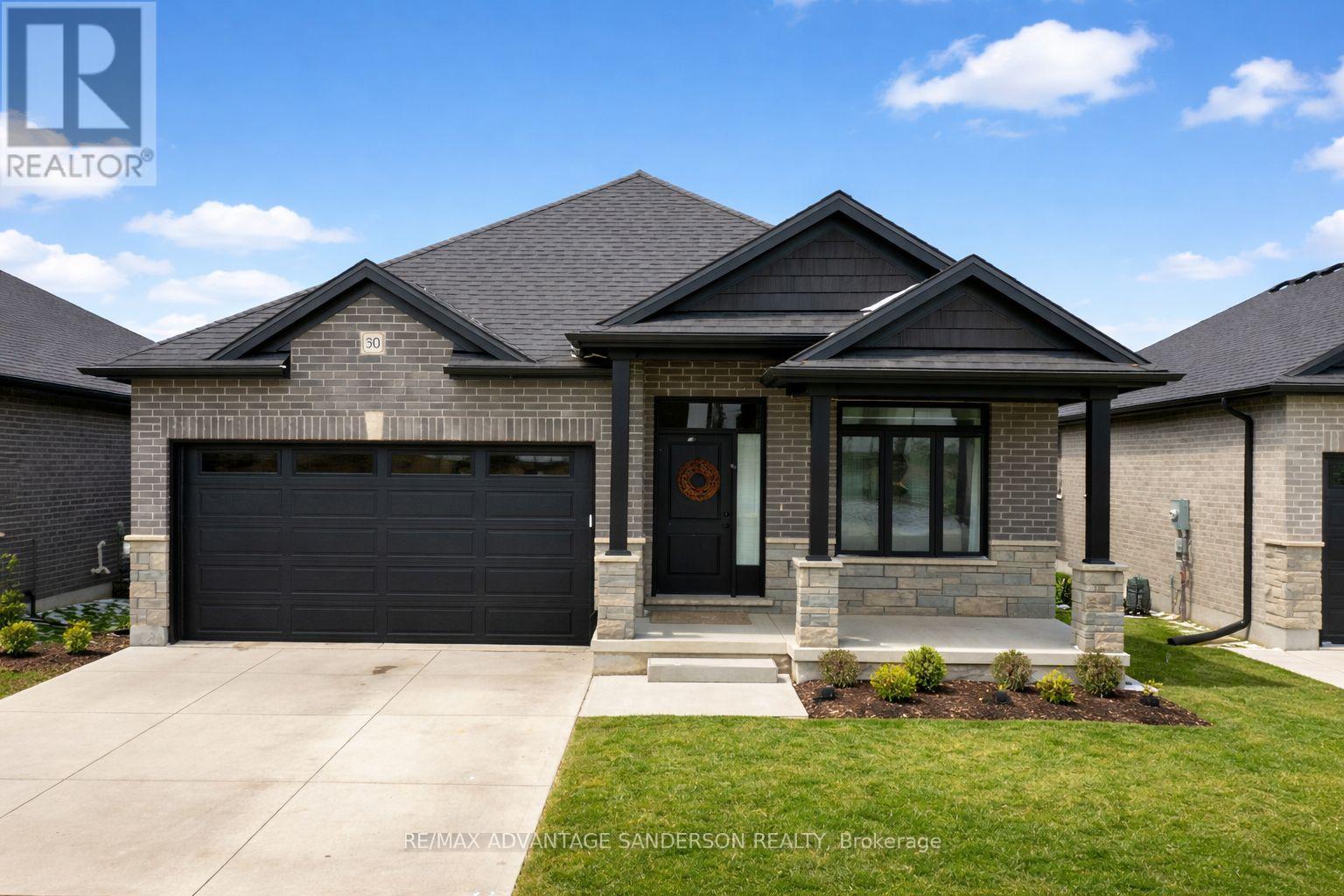 30 - 383 DAVENTRY WAY