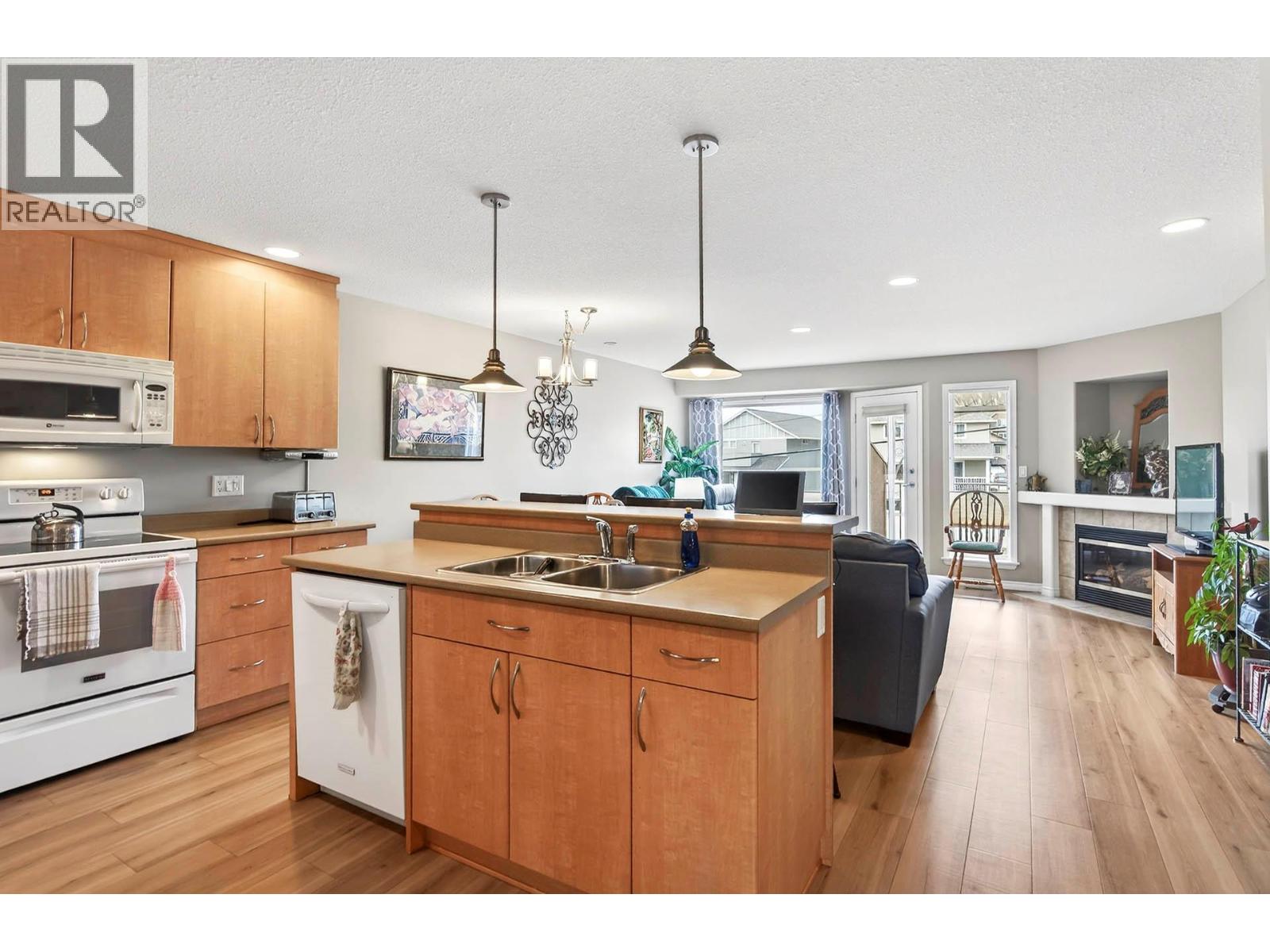 6 1105 Quail Drive, Kamloops