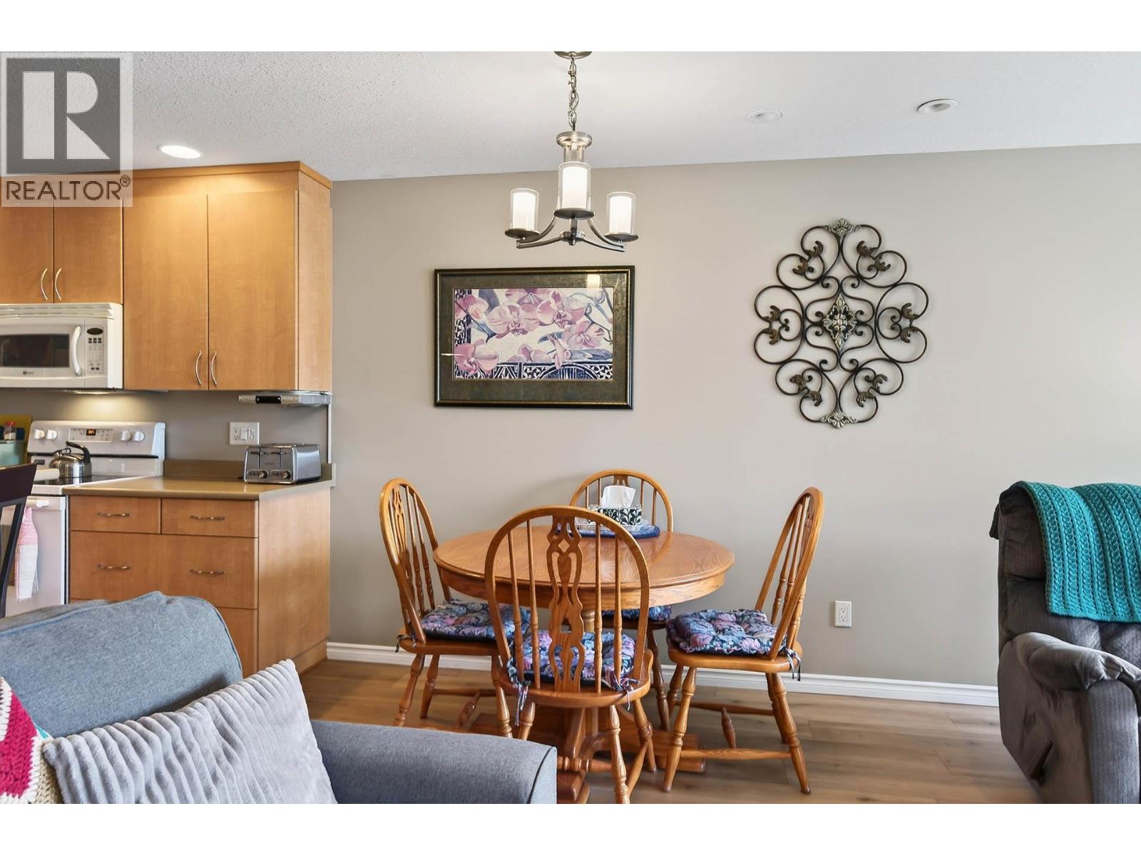 6 1105 Quail Drive, Kamloops