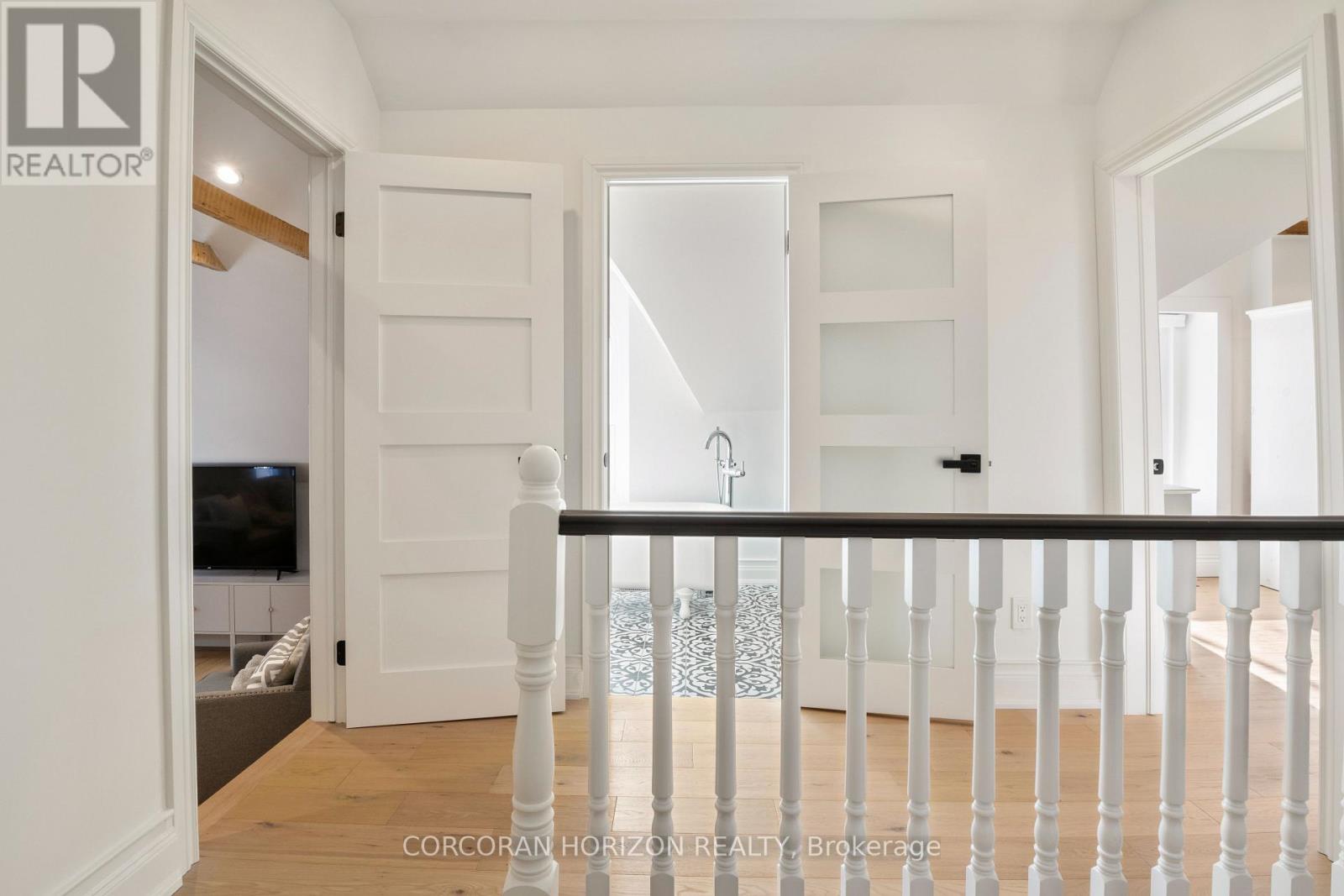 320 WHITMORE DRIVE — photo 35