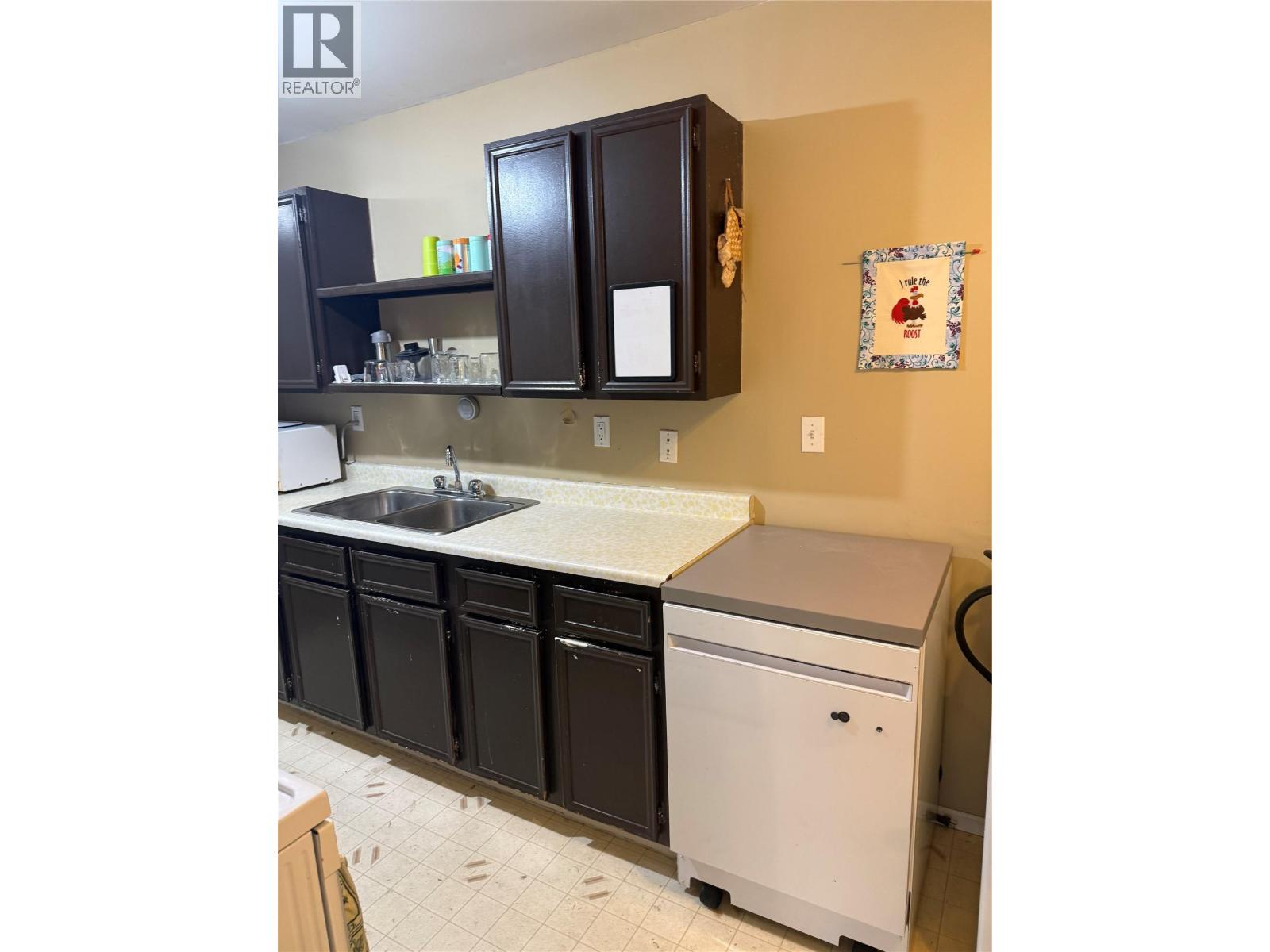 23 1595 SUMMIT Drive, Kamloops