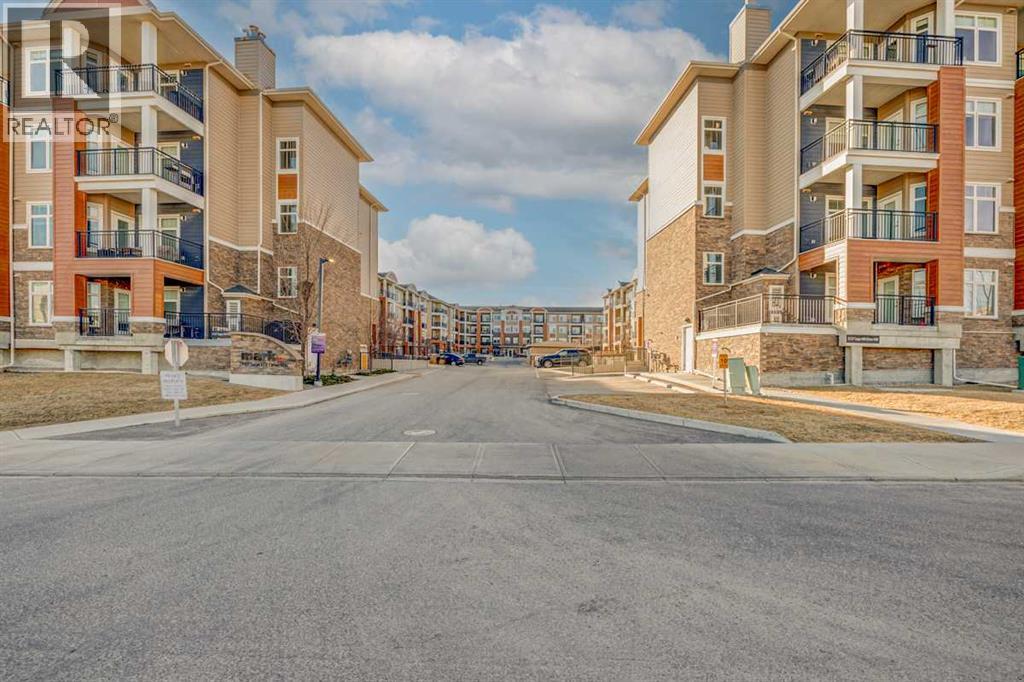 Single Family House for Sale in   Sage Hill Drive NW Sage Hill Calgary 