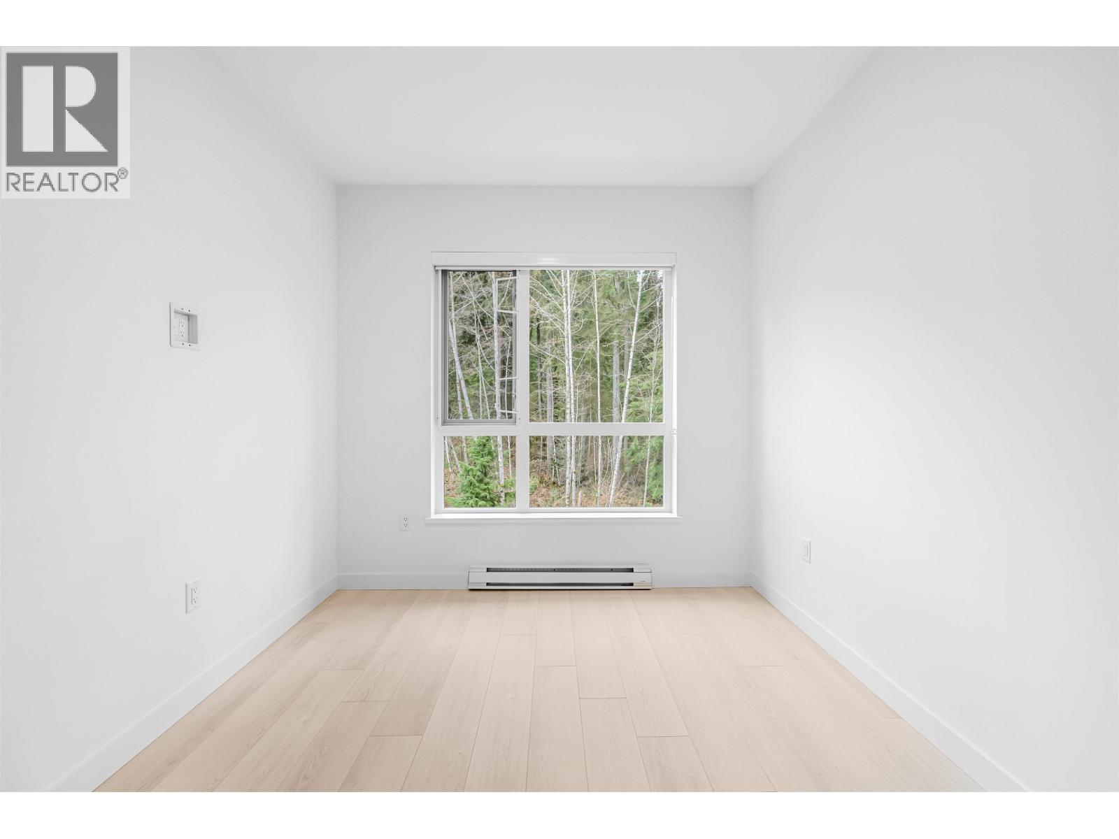 408 3596 MALSUM DRIVE, North Vancouver