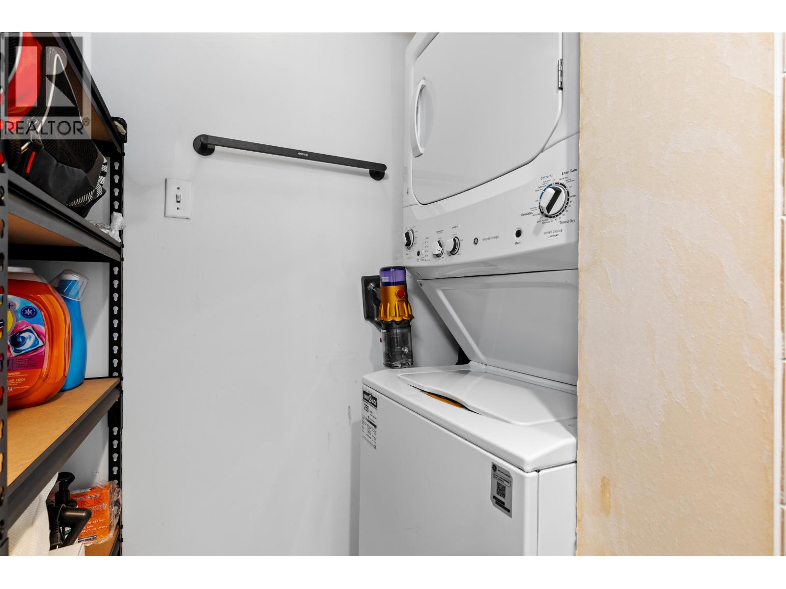 306 9521 CARDSTON COURT