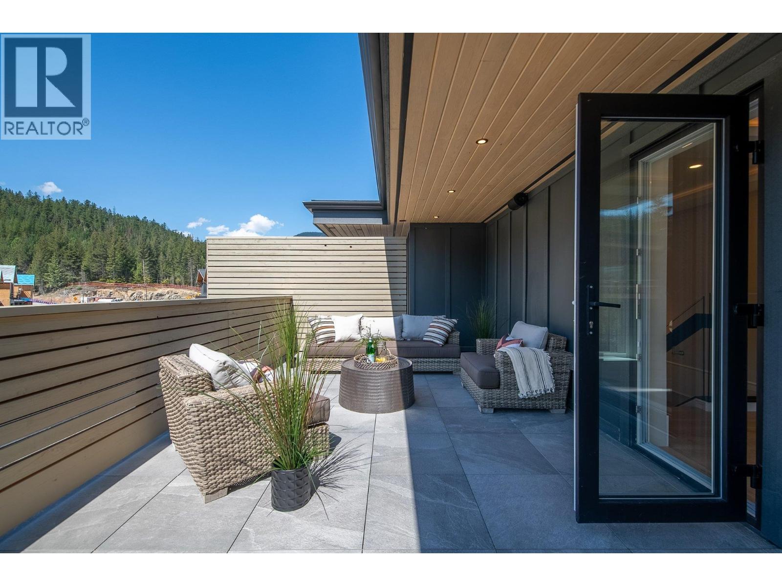1733 RIVER RUN PLACE, Whistler